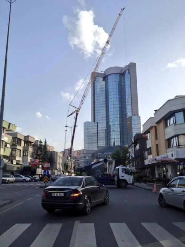 Yunuslar Vinç Galeri