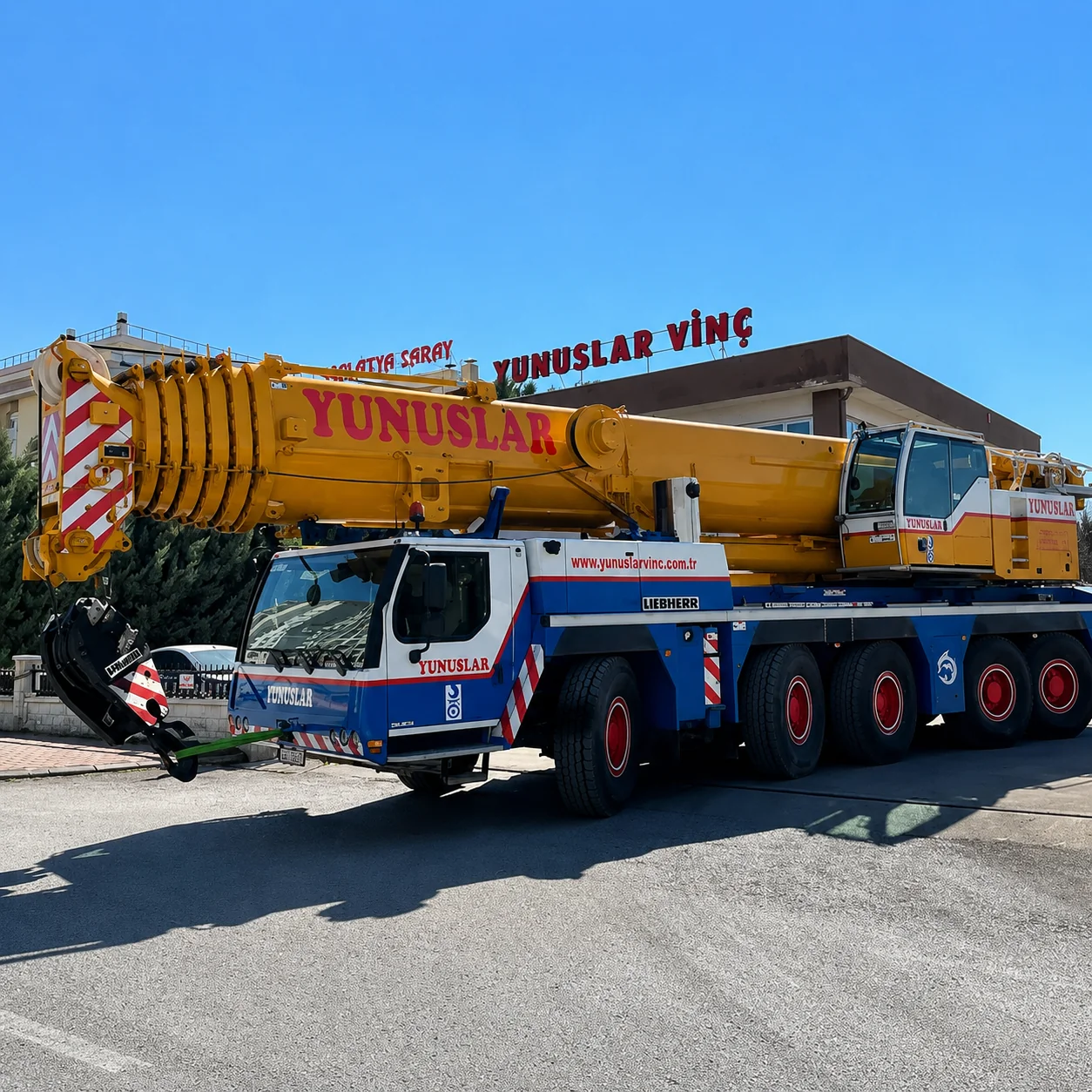 Liebherr LTM 1200-5.2